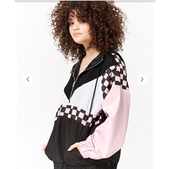 Plus Size Checkered Mesh-Insert Anorak - Picture 2 of 3